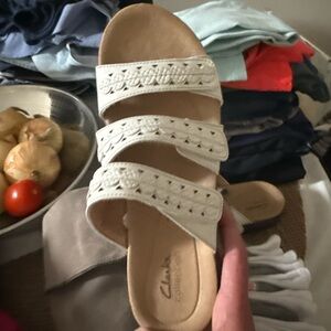 Clarks White Sandals with Contoured Footbed